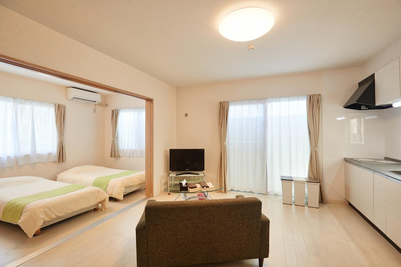 Ferienwohnung Rainbow Terrace Ginowan Exterior foto